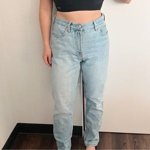 26R Everlane The ‘90s Cheeky Jean
